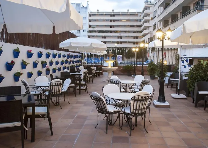 El Faro Hotel