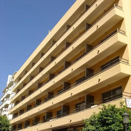 El Faro Hotell 3*