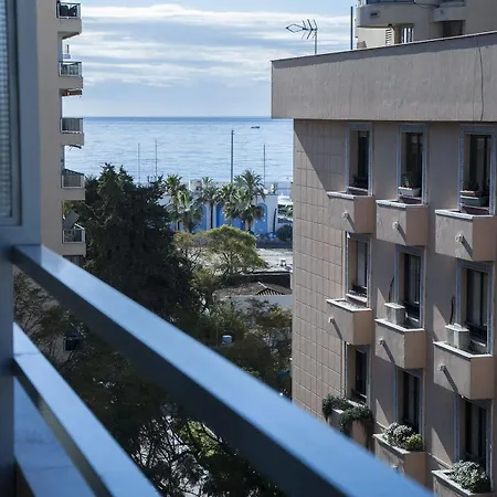 El Faro Hotell Marbella