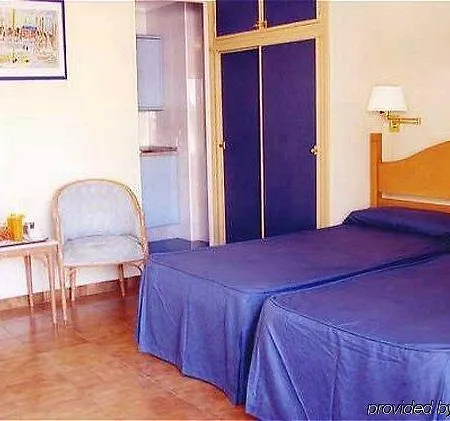 El Faro Hotel 3*