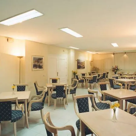 El Faro 3* Marbellac