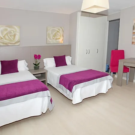 埃尔法罗马贝拉酒店 马尔韦利亚