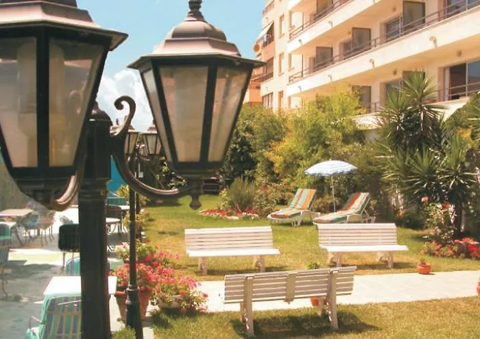 El Faro Hotel Marbellac