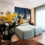 Hotel El Faro 3*