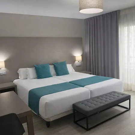 El Faro Hotel 3*